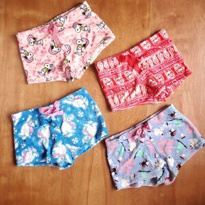 Christmas Pajama Sleep Shorts Womens XL Lot of 4 Fuzzy Soft Peanuts Frosty Elf